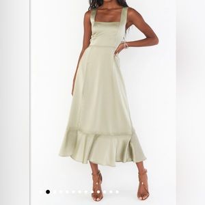 NEW w/o tags✨ SHOW ME YOUR MUMU Claire midi dress. Moss Green Luxe Satin. SMALL